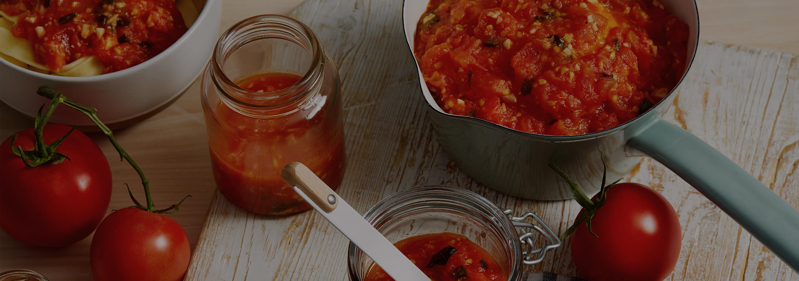 Slow Cooked Tomato Pasta Sauce IGA Family Program